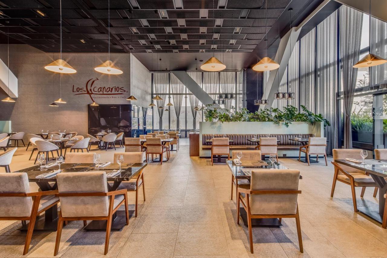 Fiesta Americana Viaducto Aeropuerto Mexico By Eksteriør billede Restaurant in the hotel