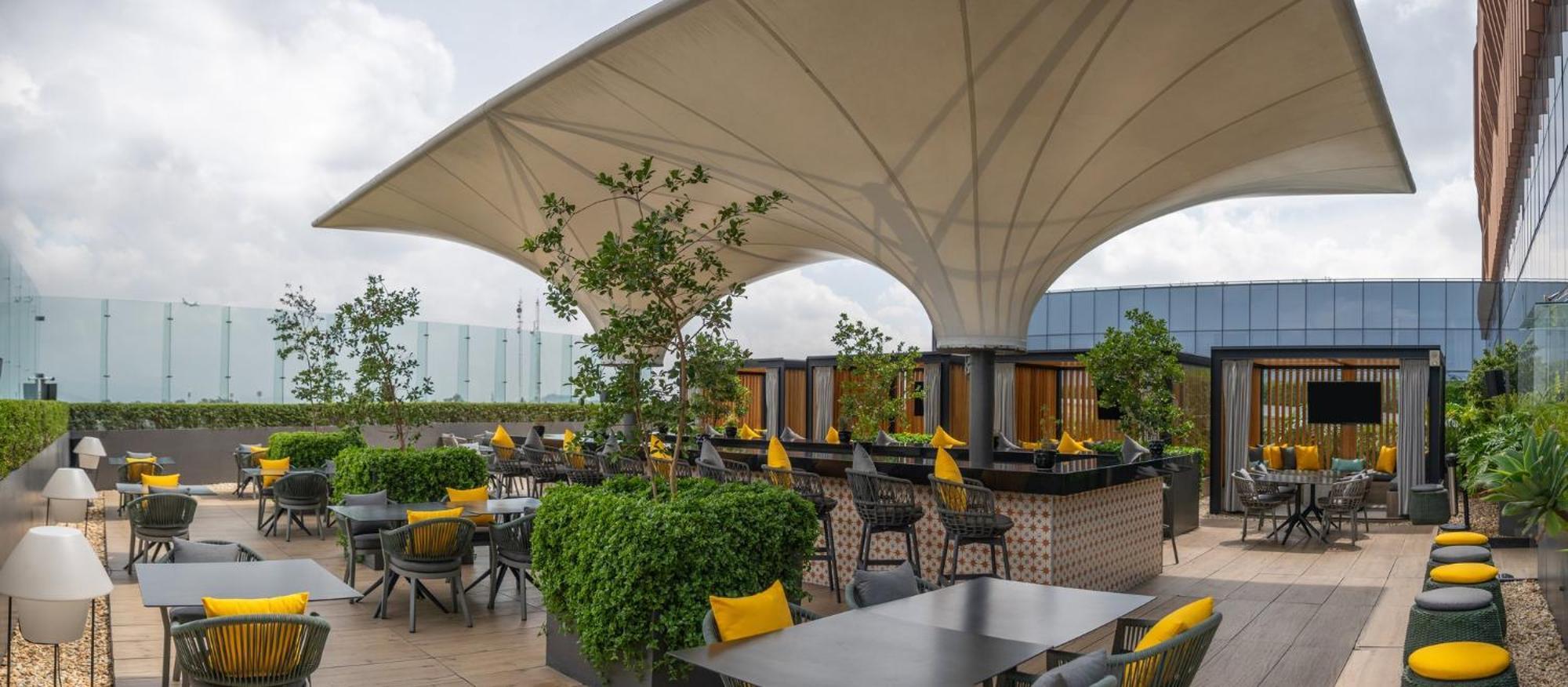 Fiesta Americana Viaducto Aeropuerto Mexico By Eksteriør billede The Sky Bar